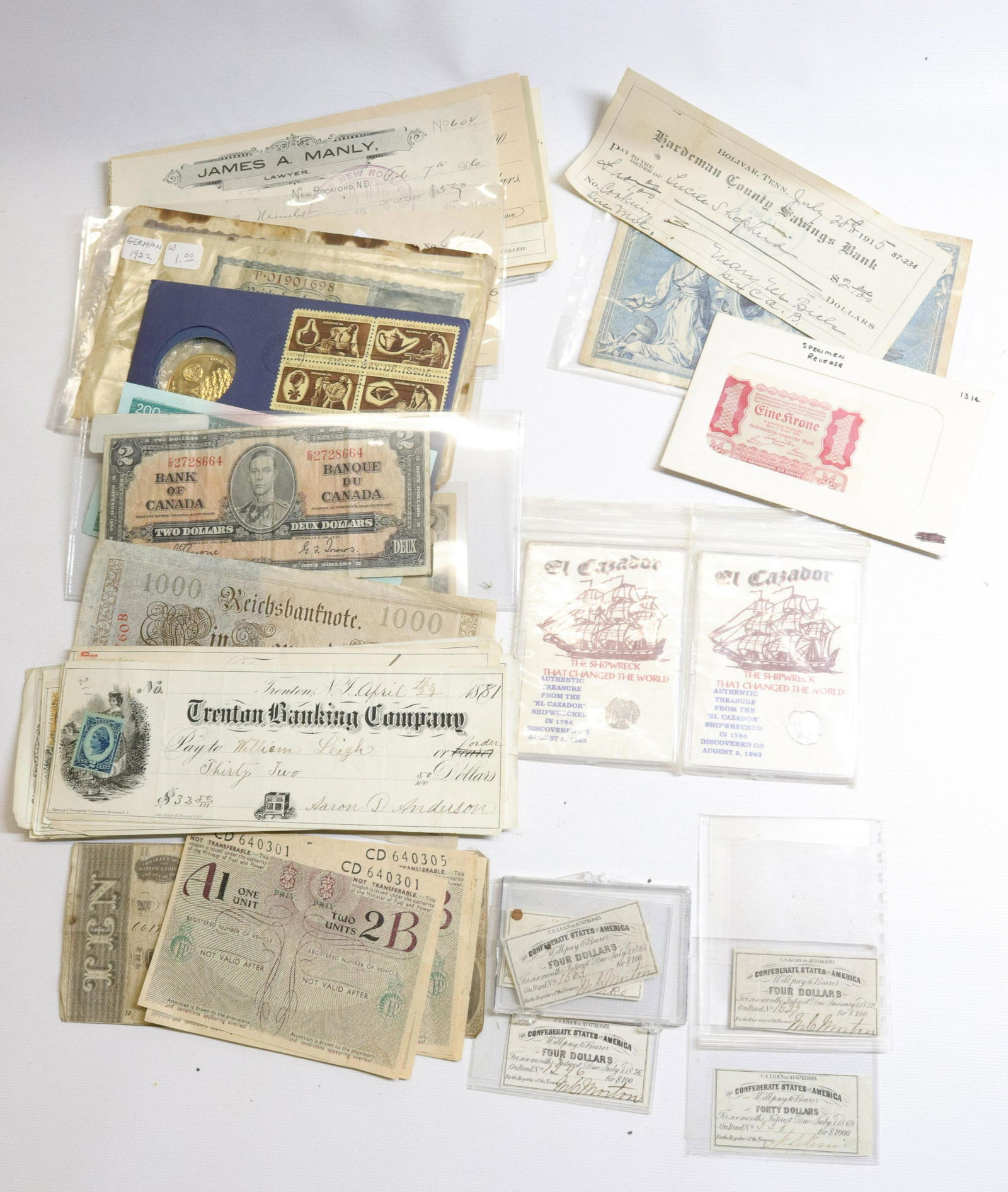 GROUP LOT OF PAPER MONEY (1 of 2)