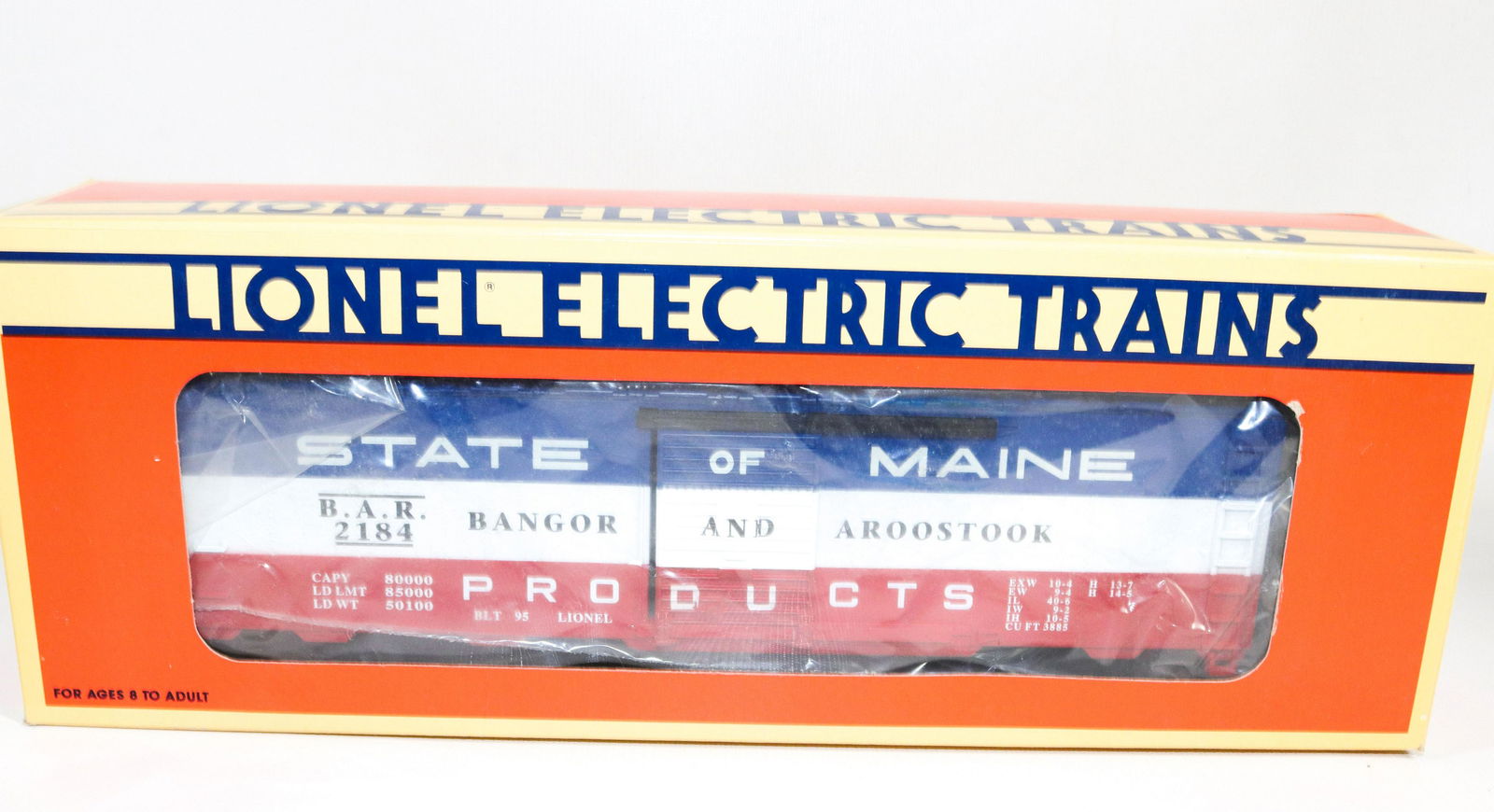 LIONEL TRAIN CAR (1 of 2)