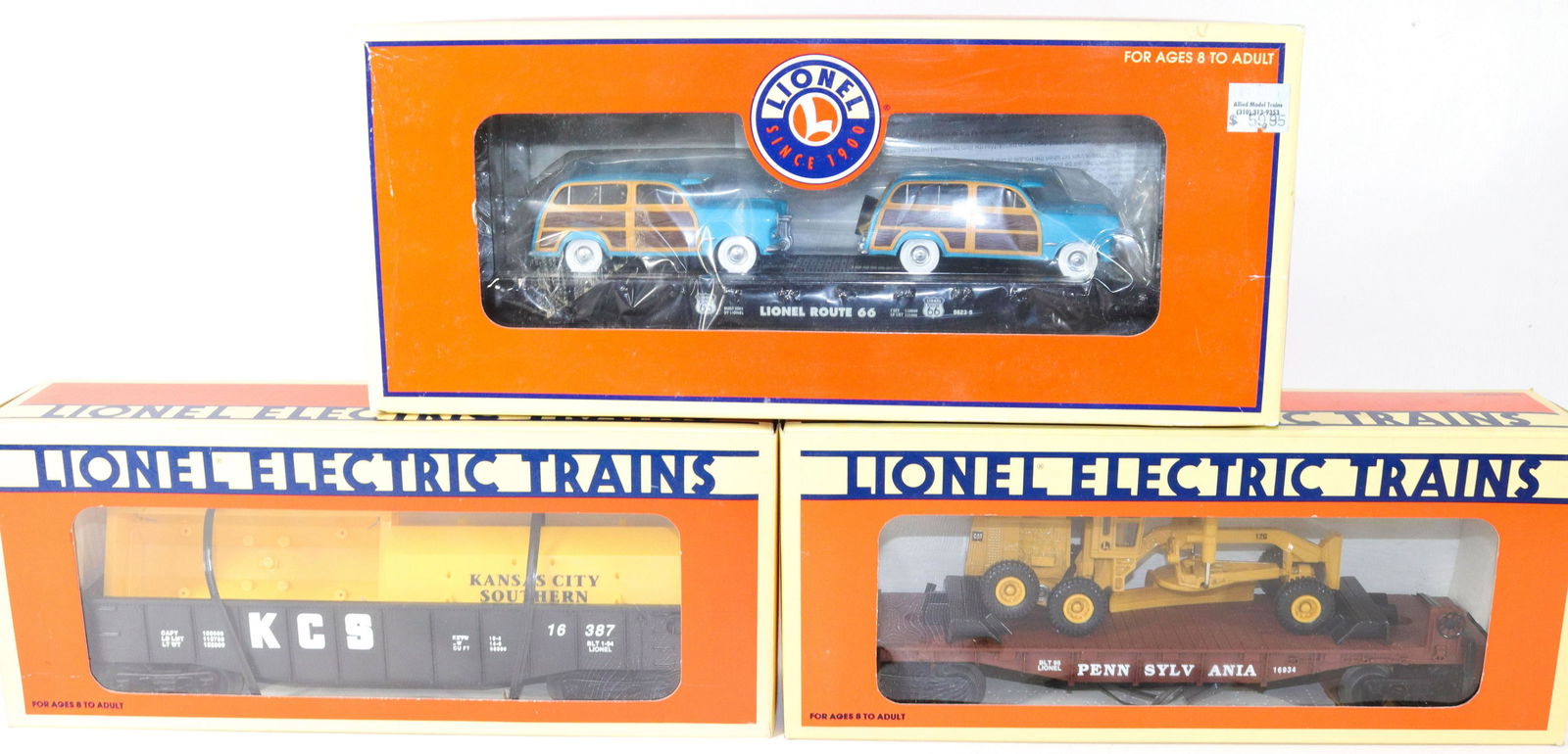 LIONEL TRAIN CAR LOT (1 of 2)