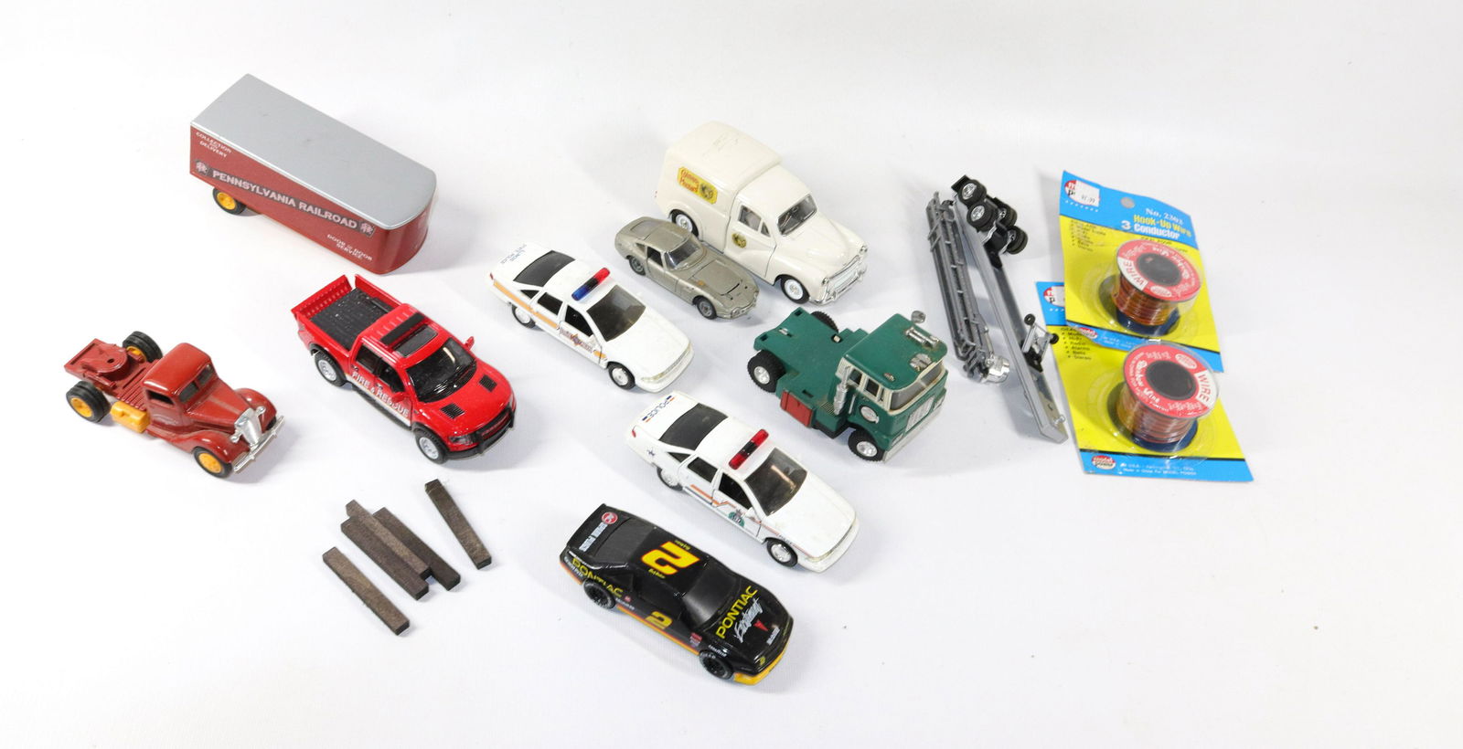 DIECAST CAR BOX LOT (1 of 1)