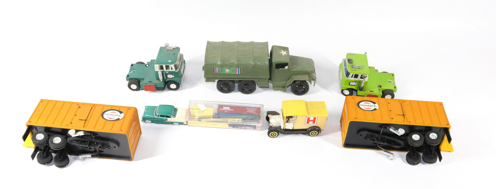 PLASTIC TRUCK AND TOY BOX LOT (1 of 1)