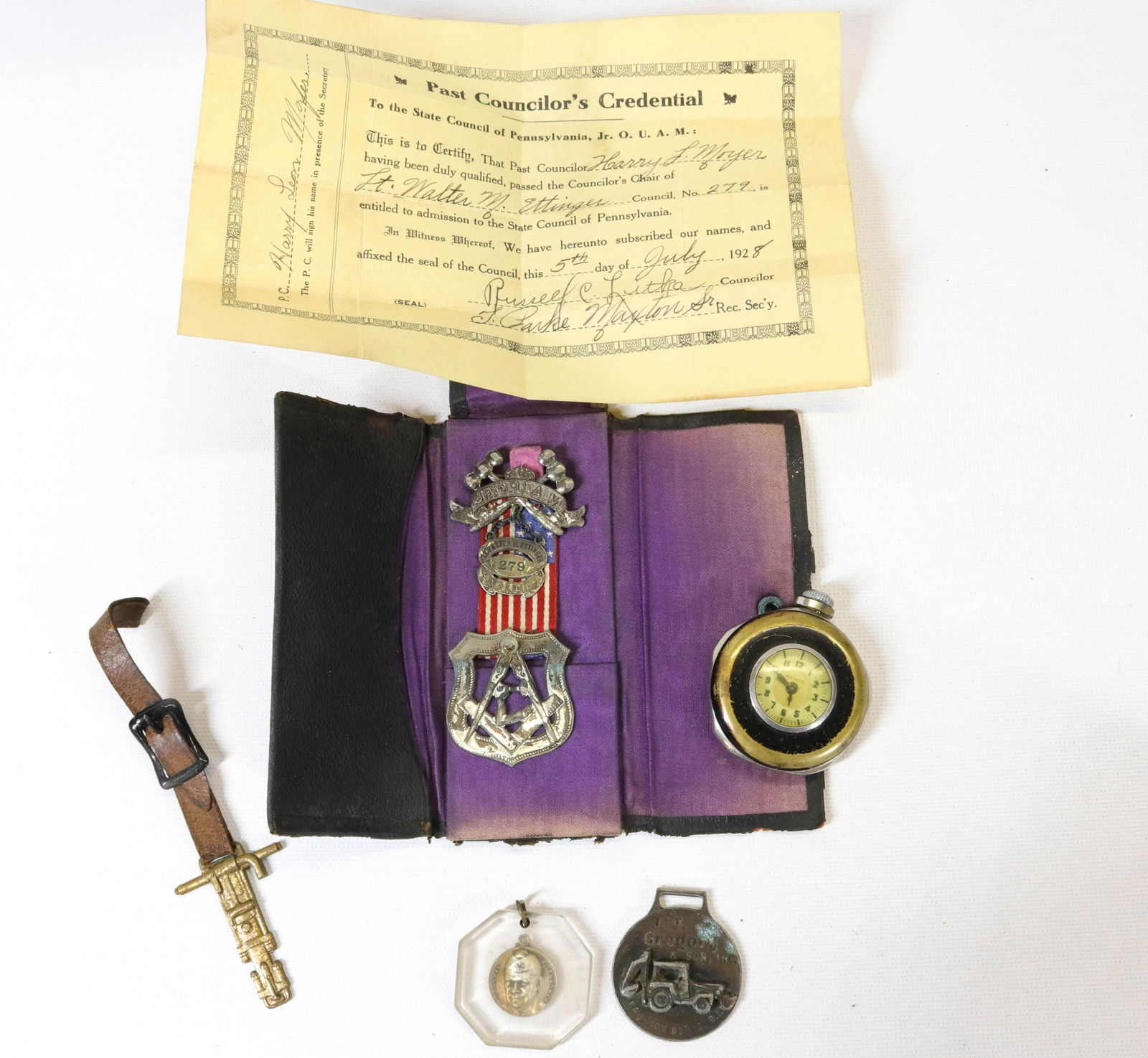 GROUP LOT OF VINTAGE SMALLS: INCLUDING: JJ GREGORY (PROVIDENCE, RI) ADVERTISING WATCH FOB, GARDNER-DENVER CO. WATCH FOB, EISENHOWER LUCITE KEYCHAIN, NEW HAVEN POCKET WATCH AND 1928 JUNIOR MECHANICS MEDAL IN CASE Dimensions POCKET