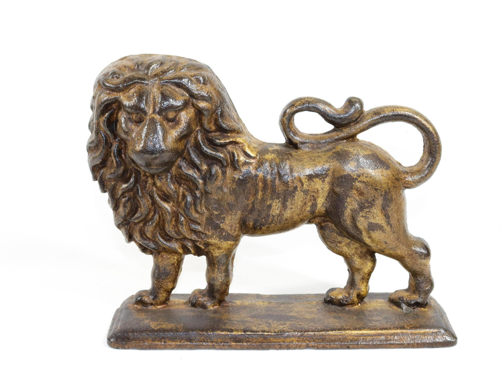 CAST IRON LION DOORSTOP: GOLD PAINTED SURFACE Dimensions 8" X 10 1/2"