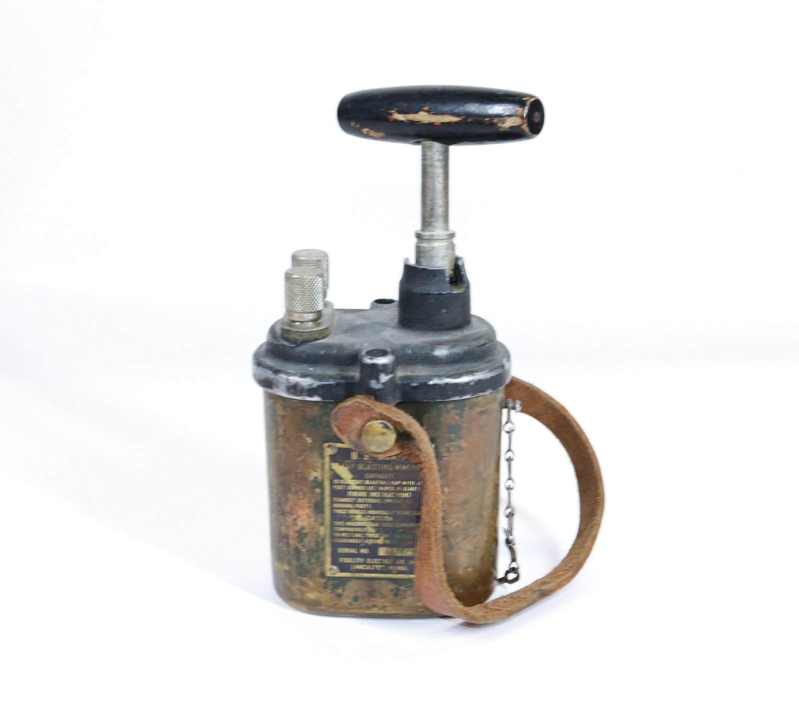 US ARMY CAP BLASTING MACHINE: FIDELITY ELECTRIC CO. LANCASTER PA Dimensions 5 1/2" H