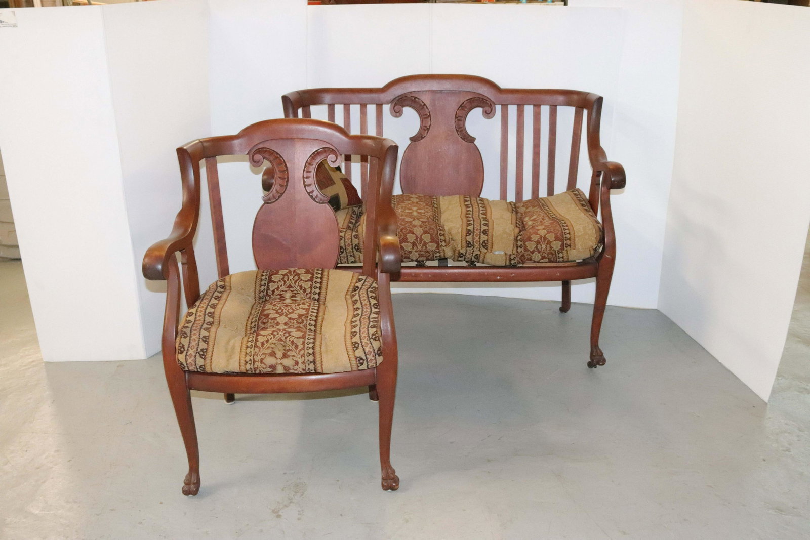 VICTORIAN SETTEE AND CHAIR: PATTERNED CUSHIONS Dimensions 37" X 45" X 22"