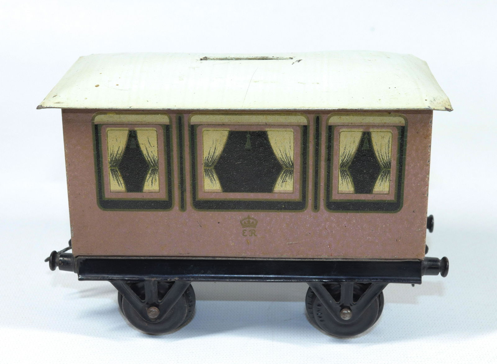 TIN LITHOGRAPH RAILCAR BANK (1 of 6)