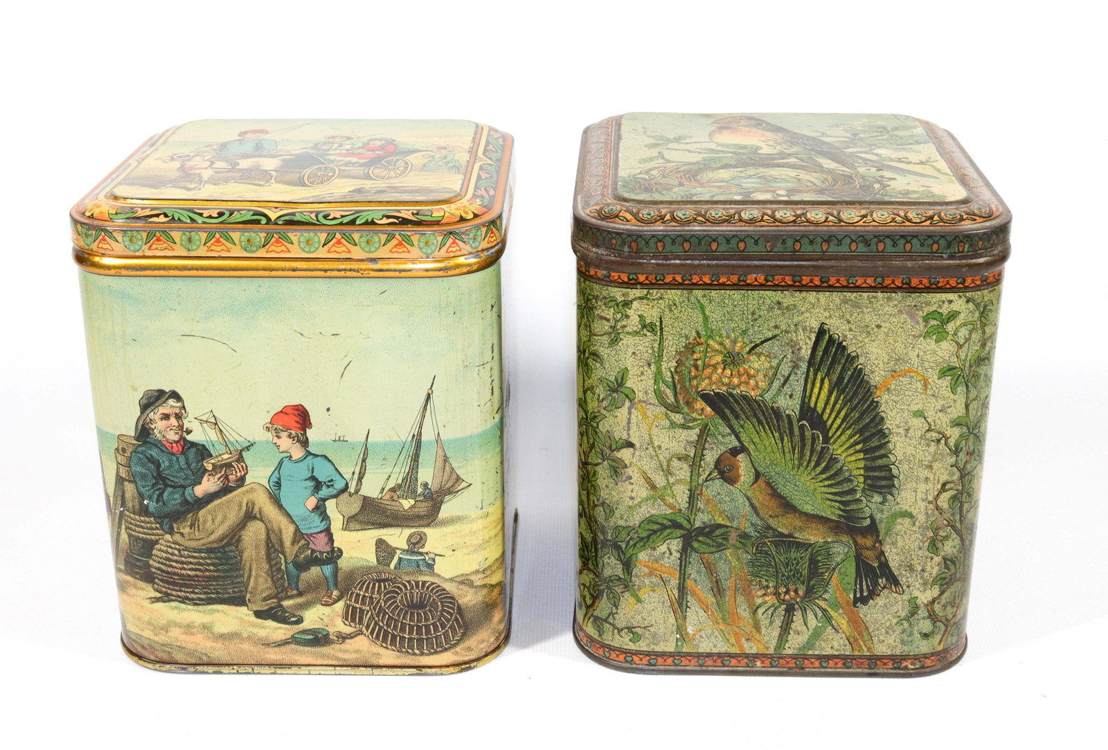 PR. OF HUNTLEY & PALMERS BISCUIT TINS (1 of 7)