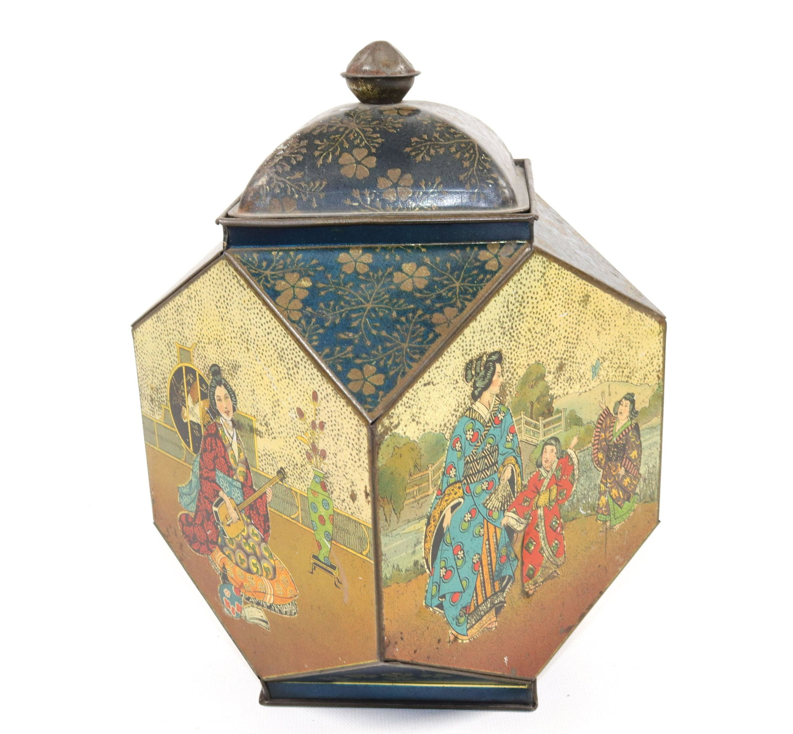 VICTORY "V" LOZENGES AND GUM TIN (1 of 2)