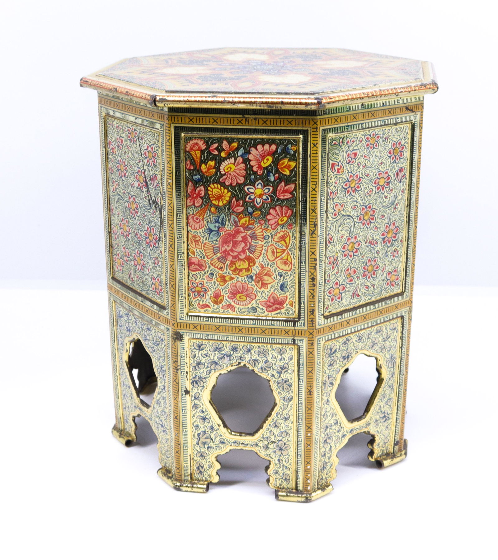 RIQUET & CO. CACAO & CHOCOLATE TIN (1 of 6)