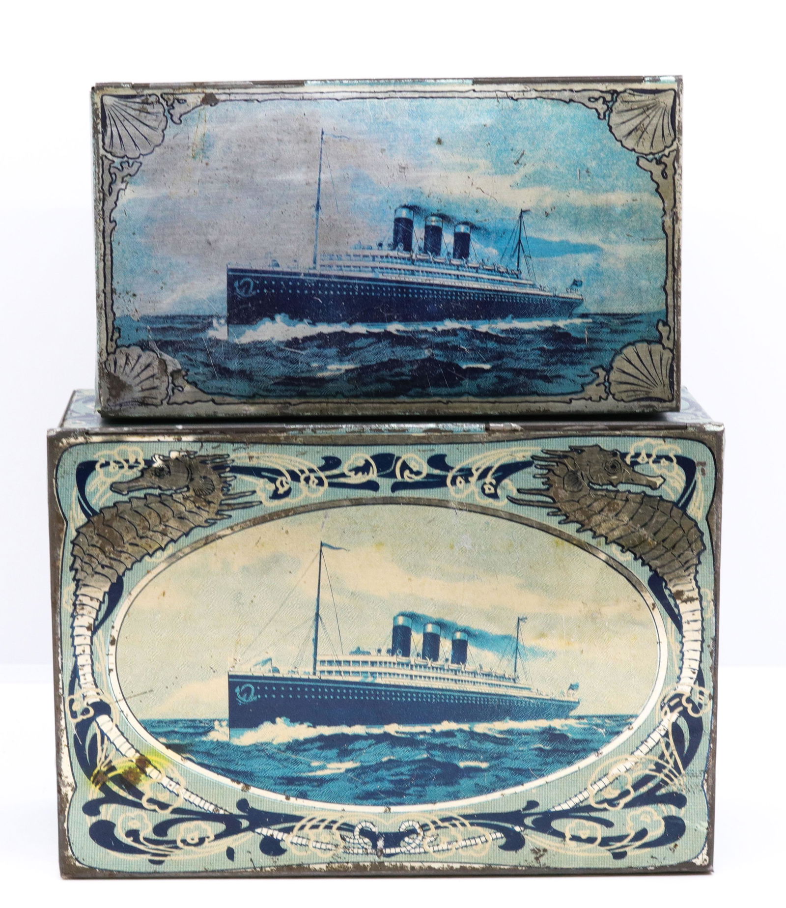 PAIR OF PEEK, FREAN & CO. BISCUIT TINS (1 of 5)