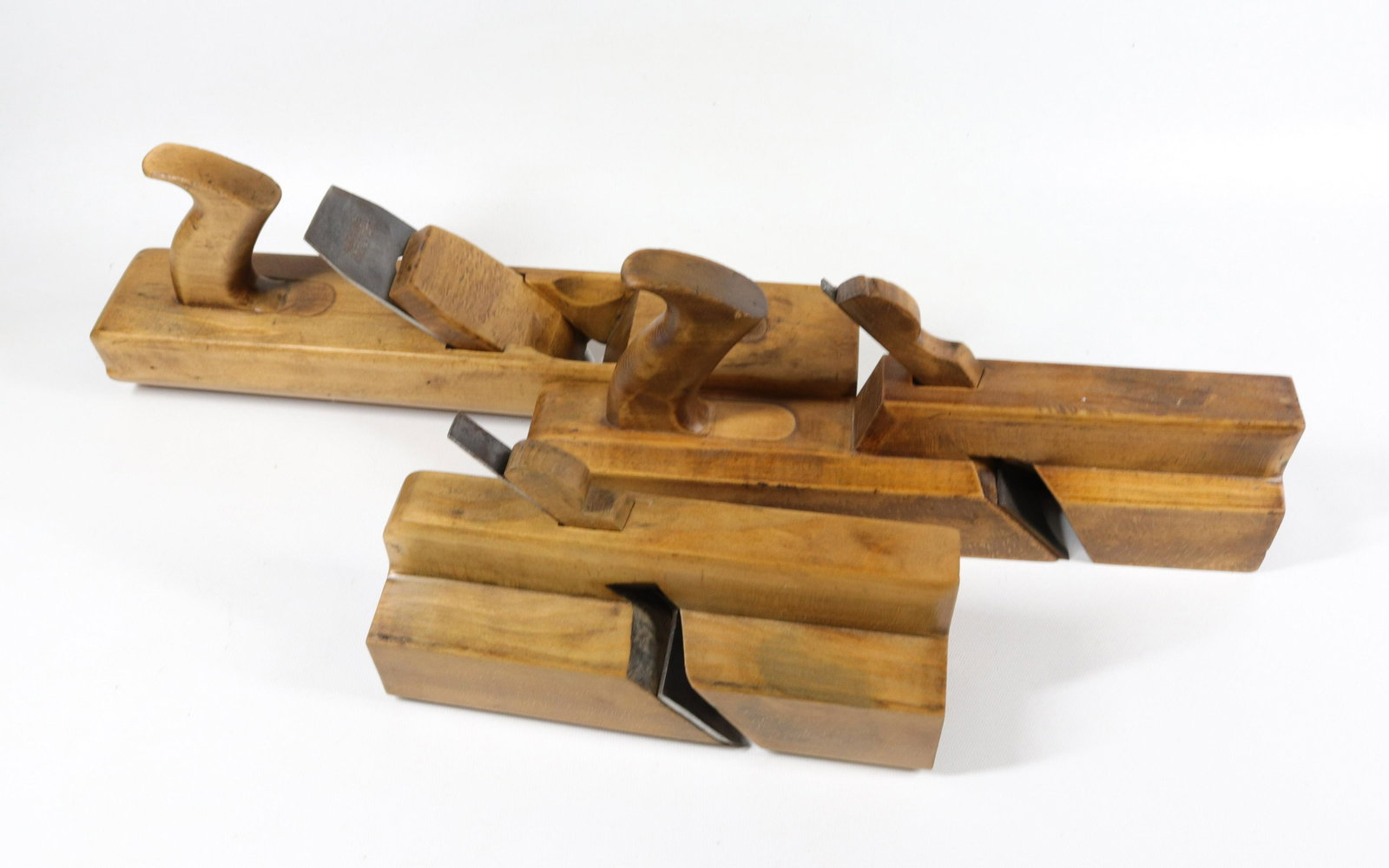 WOODEN PROFILE PLANE LOT: (3) INCLUDING - (2) ROUNDS AND (1) HOLLOW 2" IRONS - 9 1/2" TO 16" L