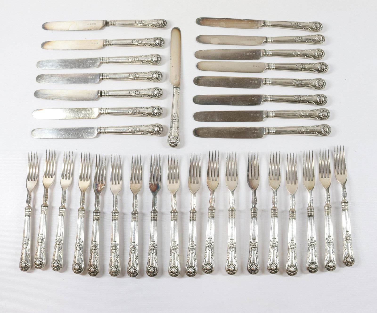 STERLING HANDLE FLATWARE SET: KINGS PATTERN - (18) FORKS, (16) KNIVES - ENGLISH HALLMARKS ON HANDLES WITH PLATED BLADES AND TINES - 19TH CENTURY MAHOGANY CASE WITH INTERIOR TRAYS AND INLAID PLAQUE Size: BOX 12 1/2" X 16 1/2"