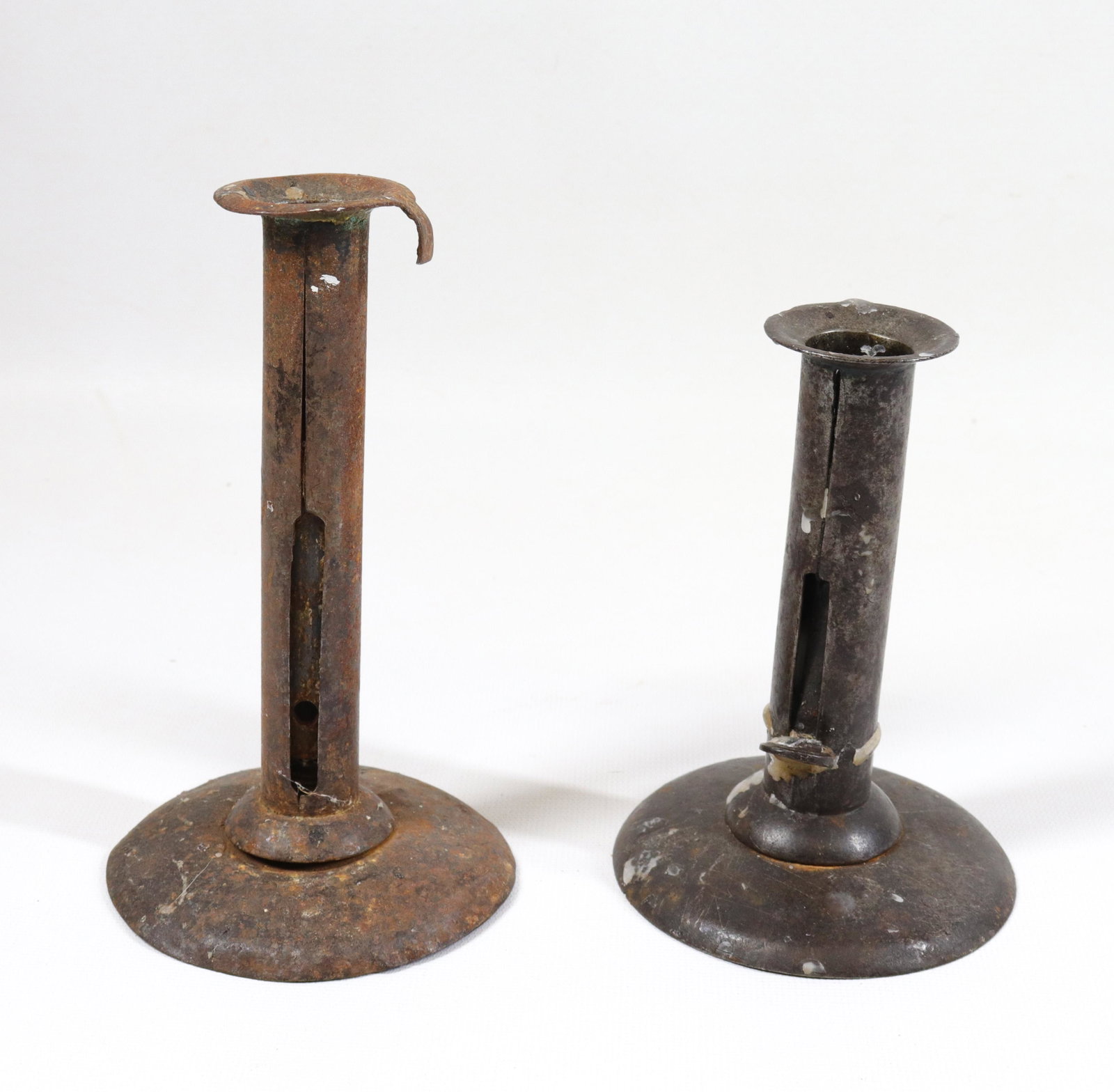 PR. OF EARLY HOG SCRAPER CANDLE HOLDERS: ONE WITH IMPRESSED MAKERS MARK ON THUMB PUSH Size: 5" TO 6 1/2" H
