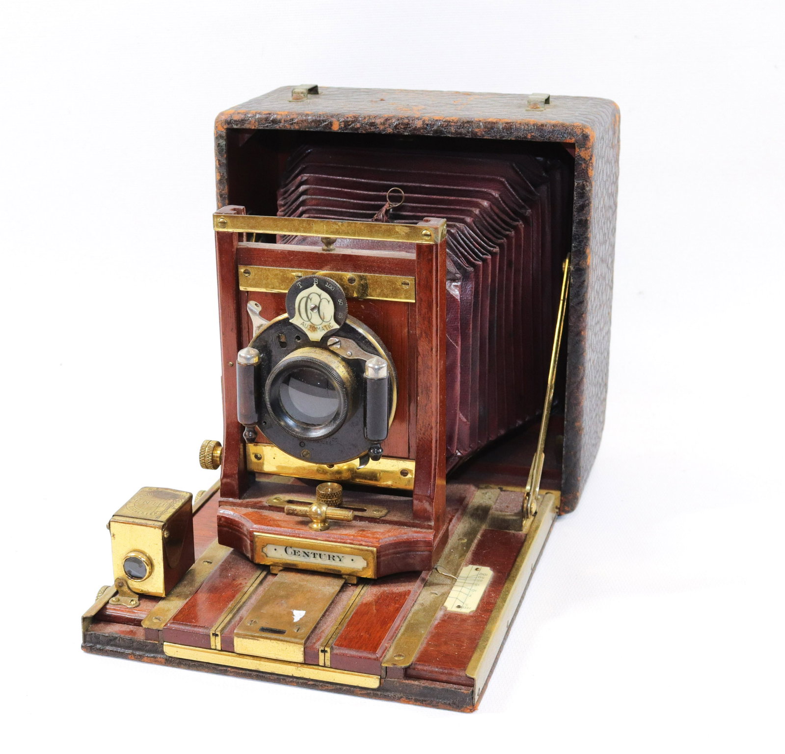 WOLLENSAK CENTURY FOLDING CAMERA: BELLOWS CAMERA MRKD. ROCHESTER, NEW YORK Size: 6 1/2" X 9 3/4" X 6 1/4" WHEN OPEN