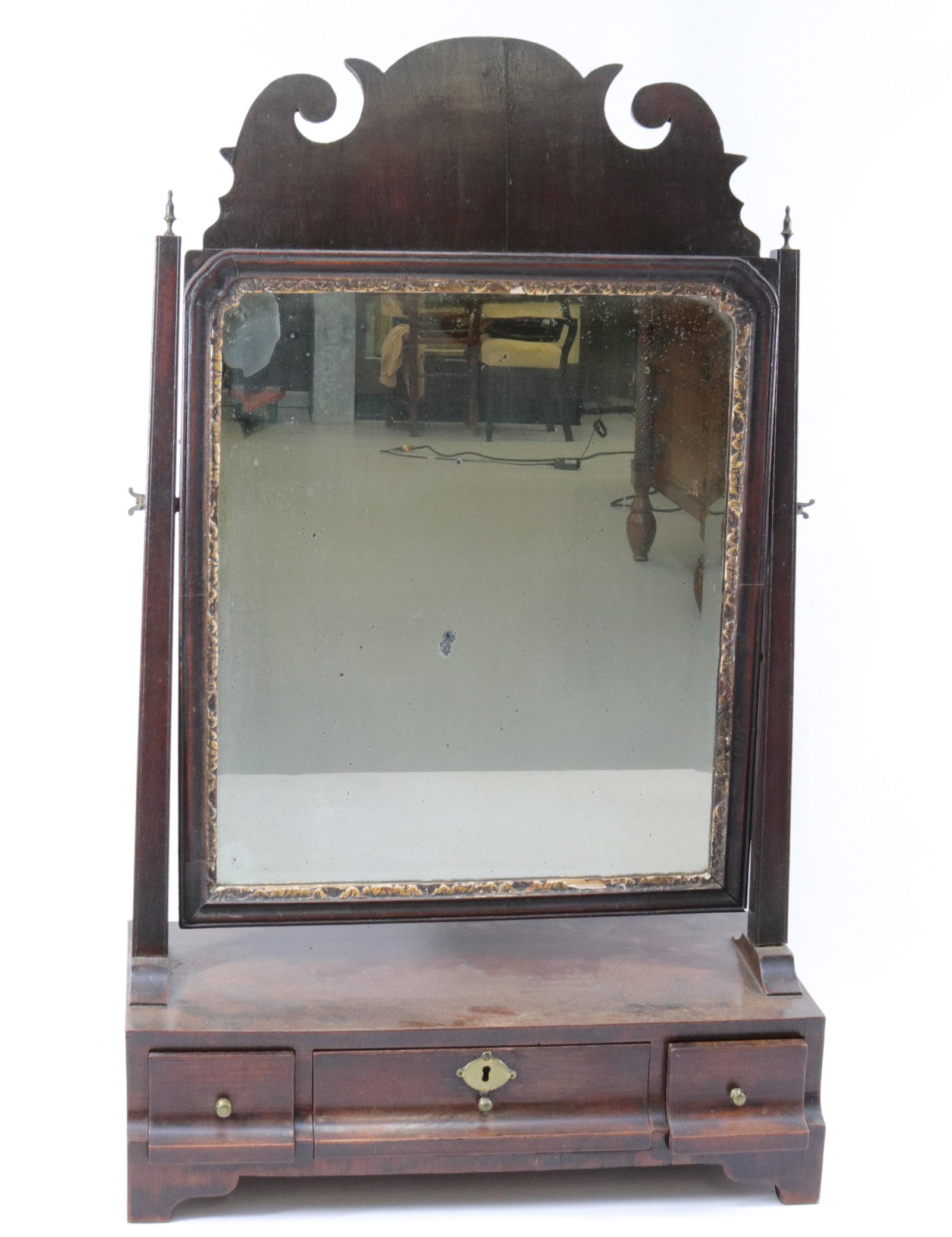 CHIPPENDALE STYLE GENTLEMAN'S MIRROR: MAHOGANY DRESSER MIRROR OVER THREE DRAWERS - BRASS HARDWARE Size: 30" X 18 1/2" X 8 3/4"