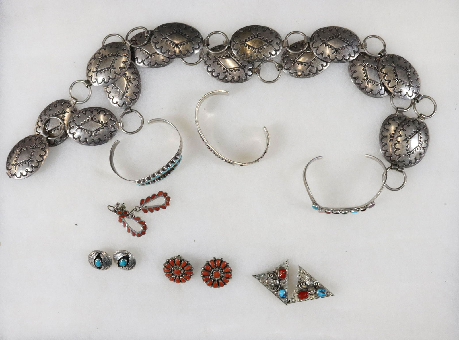 NATIVE AMERICAN SILVER JEWELRY LOT (1 of 6)