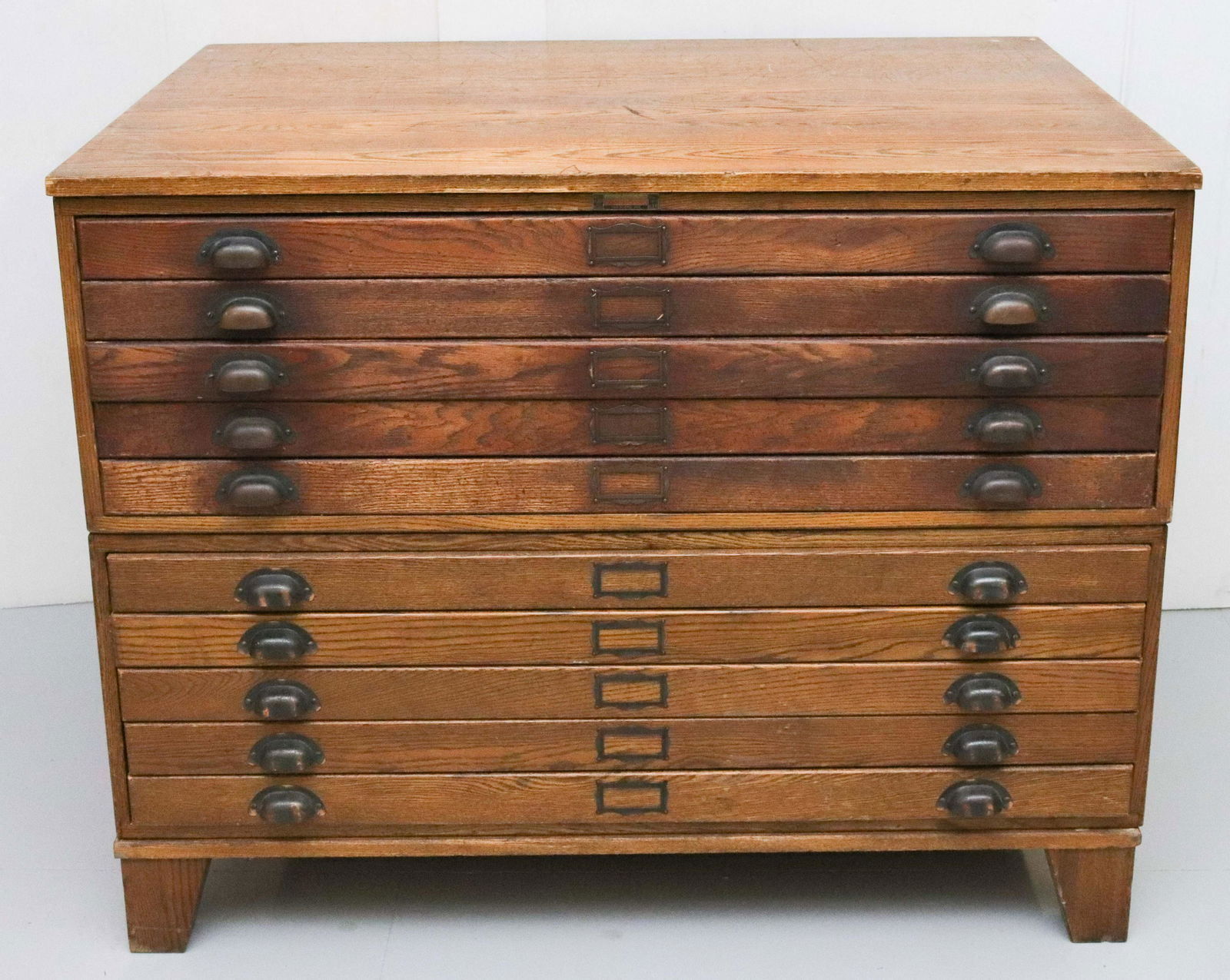 OAK TYPEFACE STORAGE CABINET (1 of 6)