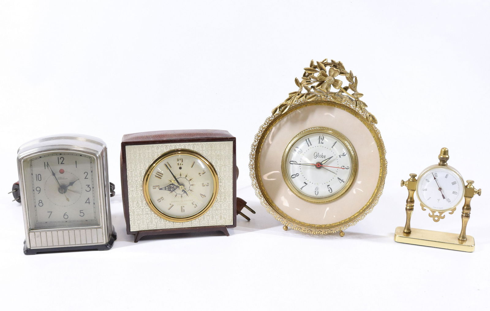 ELECTRIC CLOCK GROUP (1 of 3)