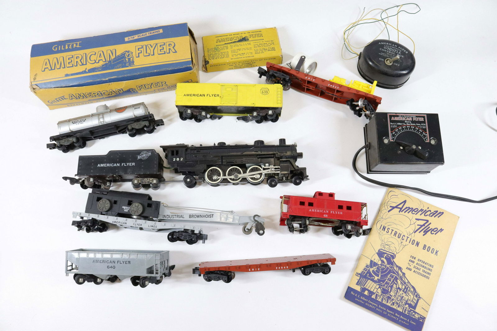 AMERICAN FLYER TRAIN SET (1 of 4)
