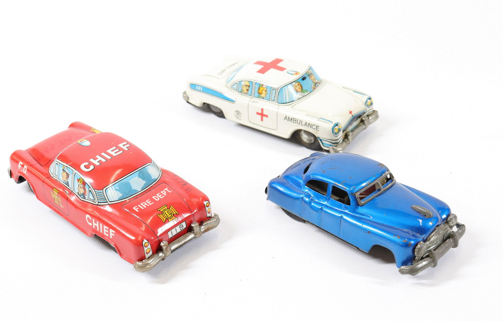 JAPAN TIN TOY CAR LOT (1 of 4)