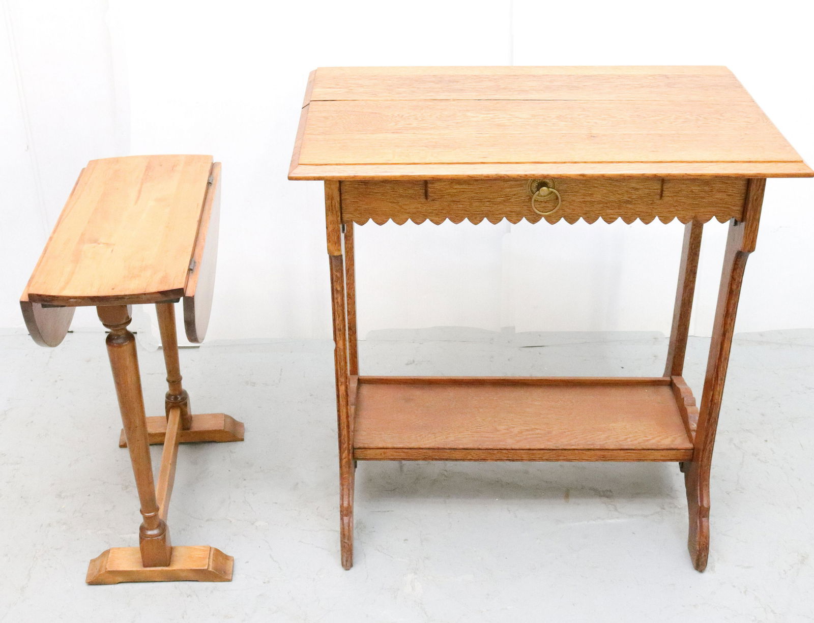 PAIR OF SIDE TABLES (1 of 1)