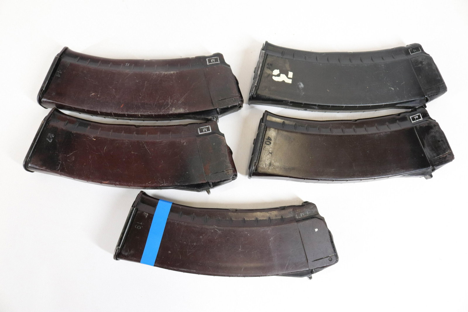 LOT OF AK74 MAGAZINES: (5) CLIPS - 30 ROUNDS - ORIGINAL DARK BROWN BAKELITE