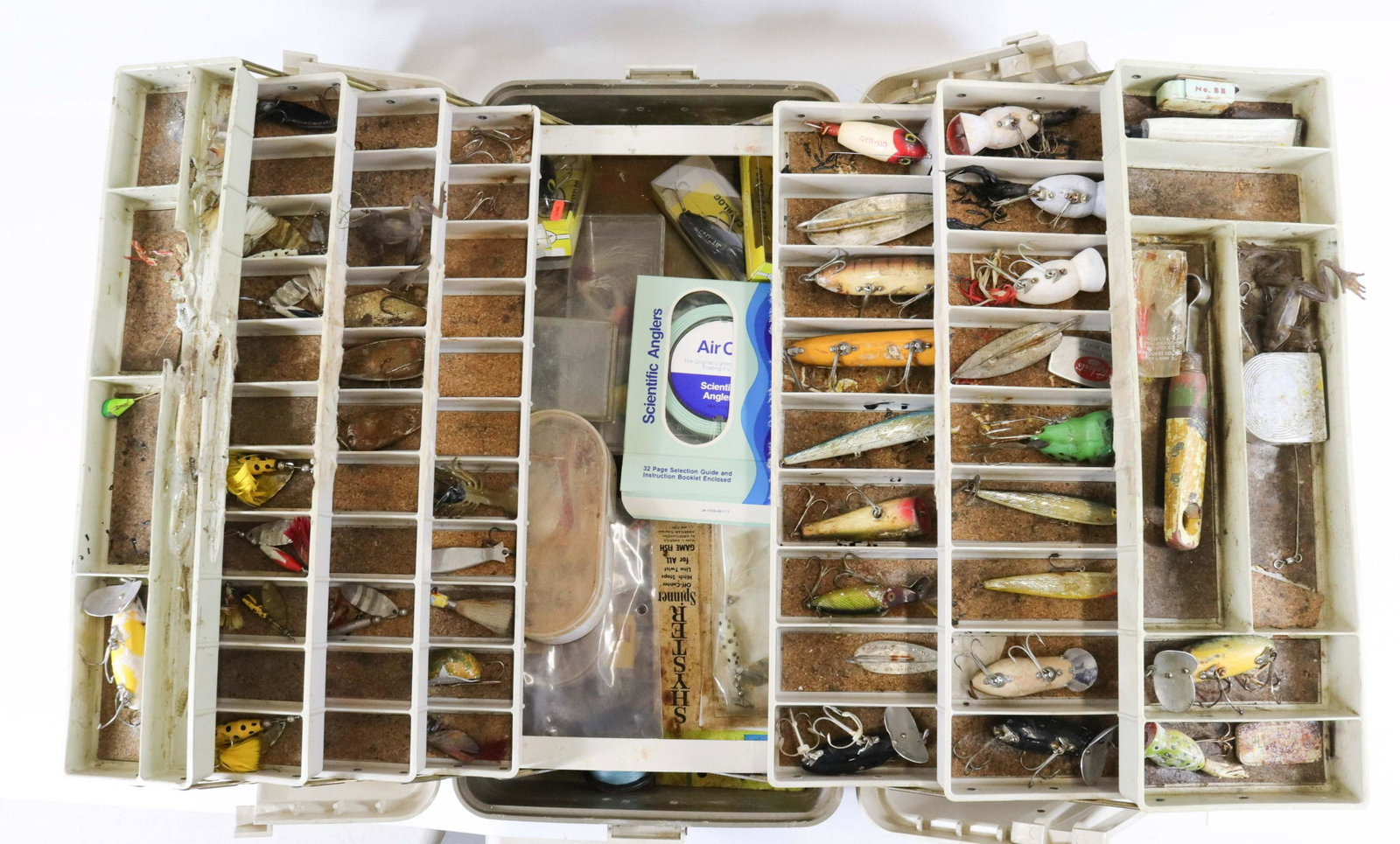 VINTAGE TACKLE BOX AND CONTENTS: WOODEN LURES, METAL, AND PLASTIC LURES - AND OTHER CONTENTS