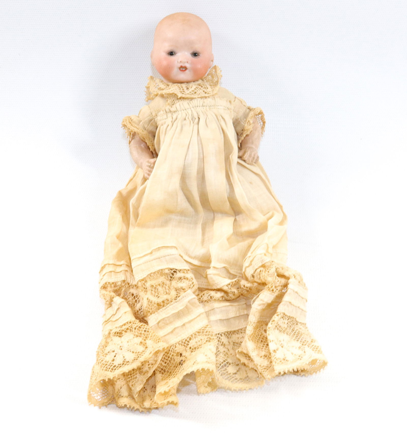 ARMAND MARSEILLE BISQUE DOLL (1 of 4)