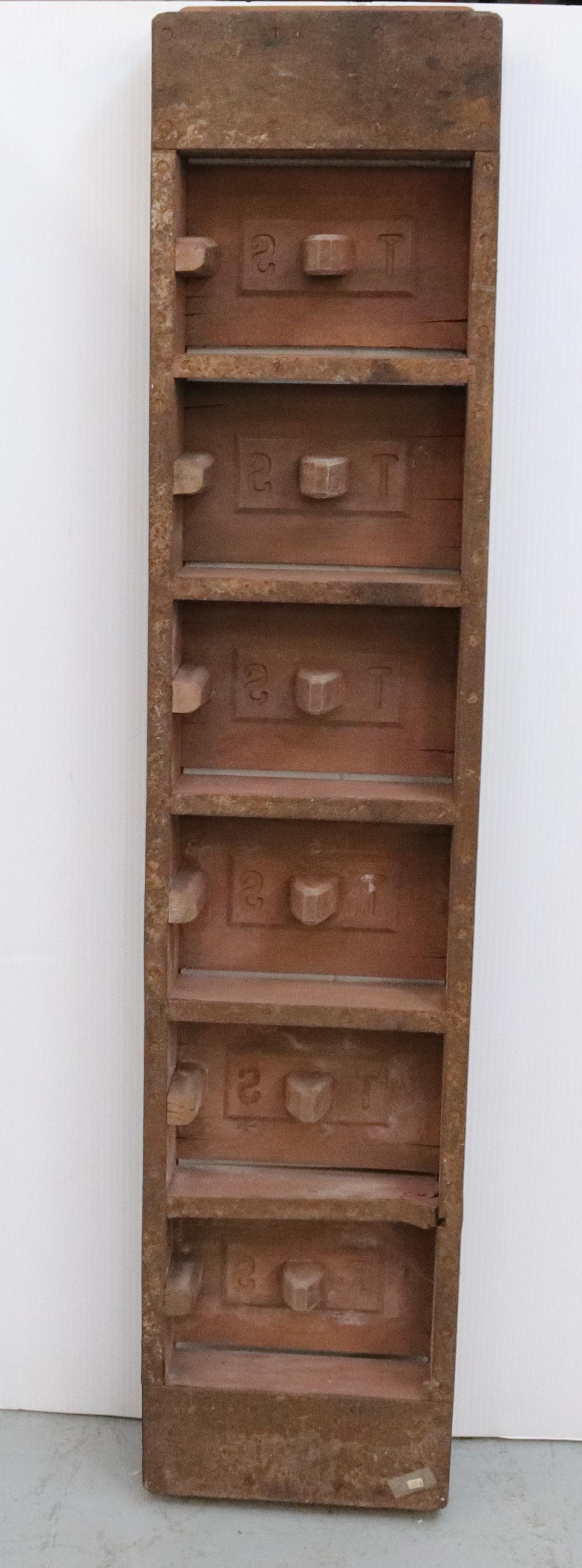 PAINTED WOODEN FOUNDRY MOLD (1 of 2)