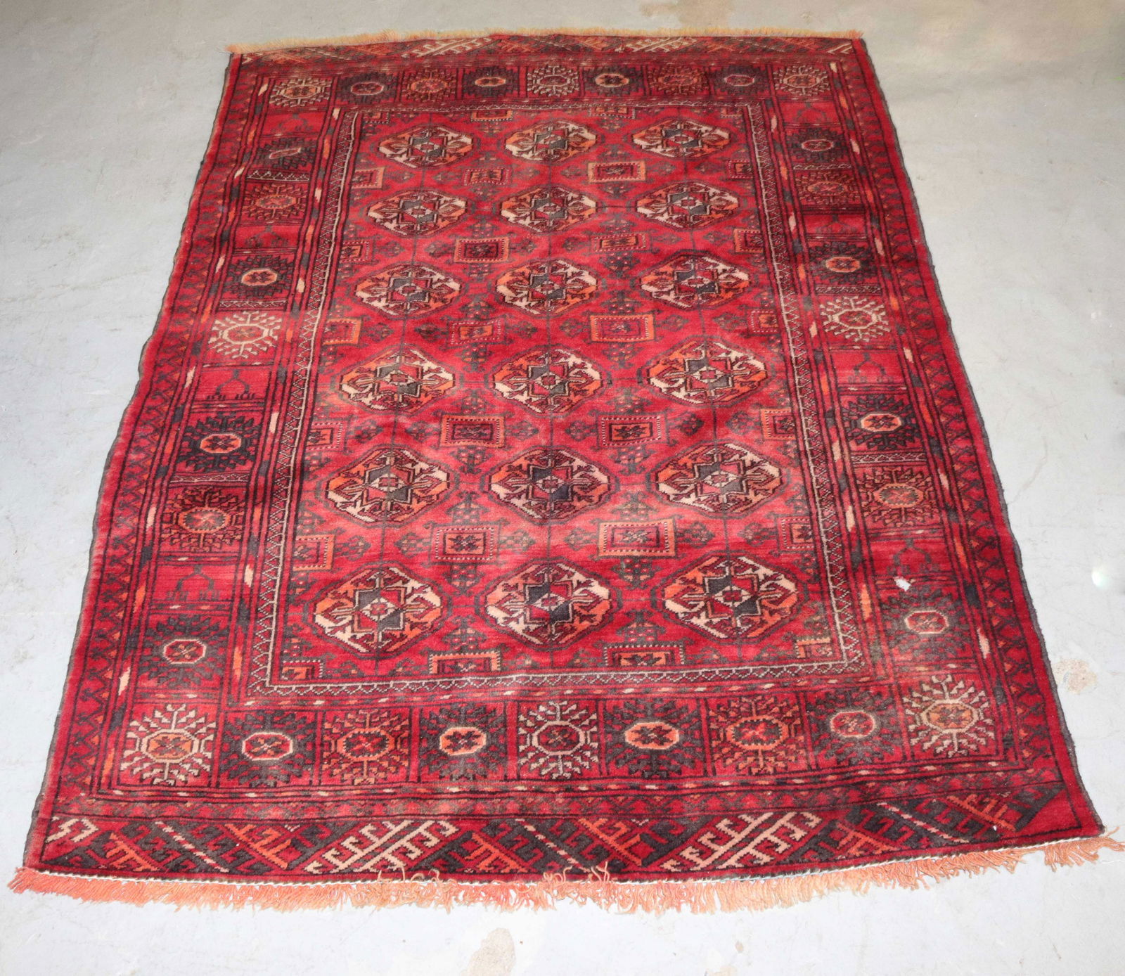 VINTAGE ORIENTAL THROW RUG (1 of 4)