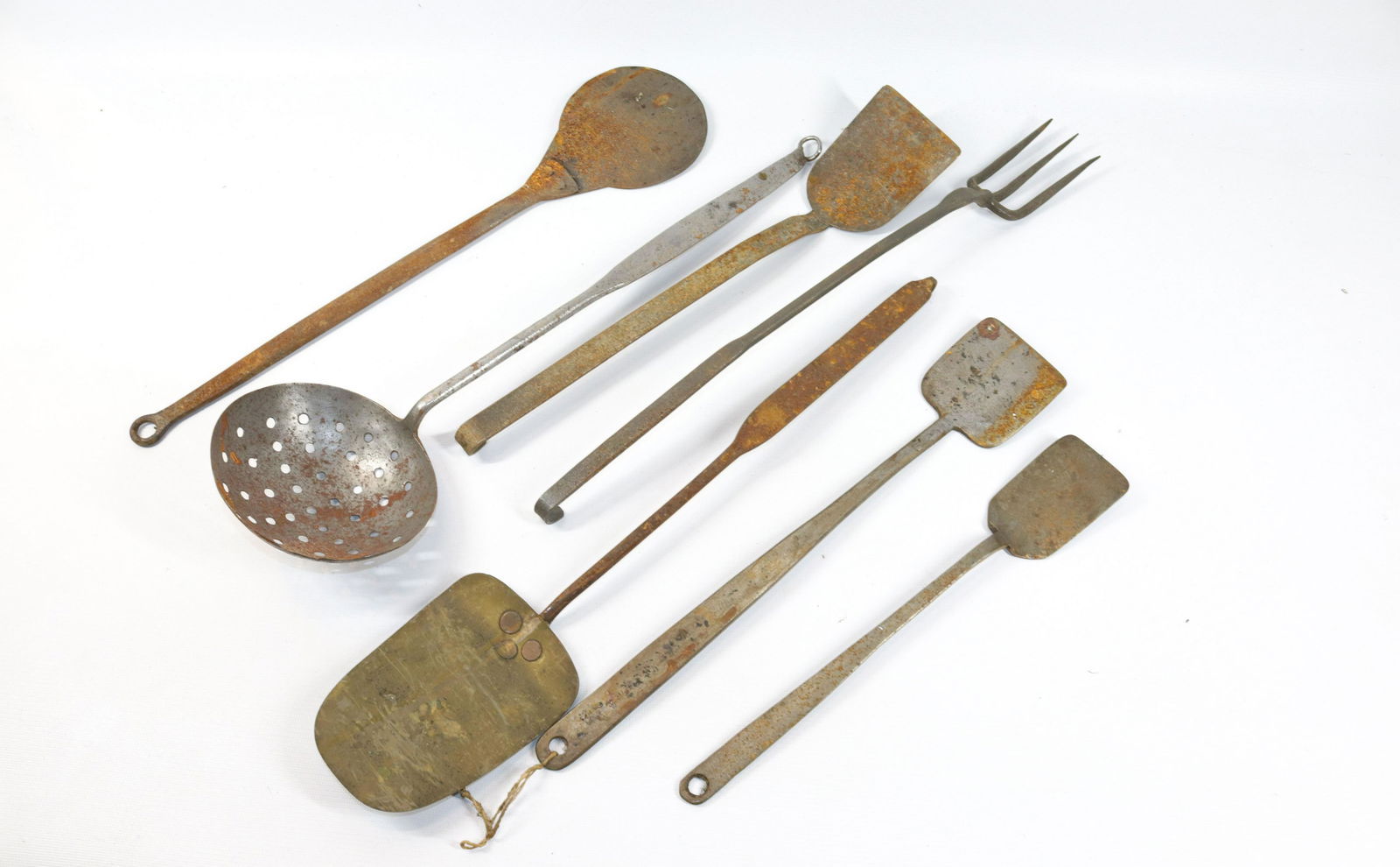 GROUP OF EARLY COOKING TOOLS (1 of 1)