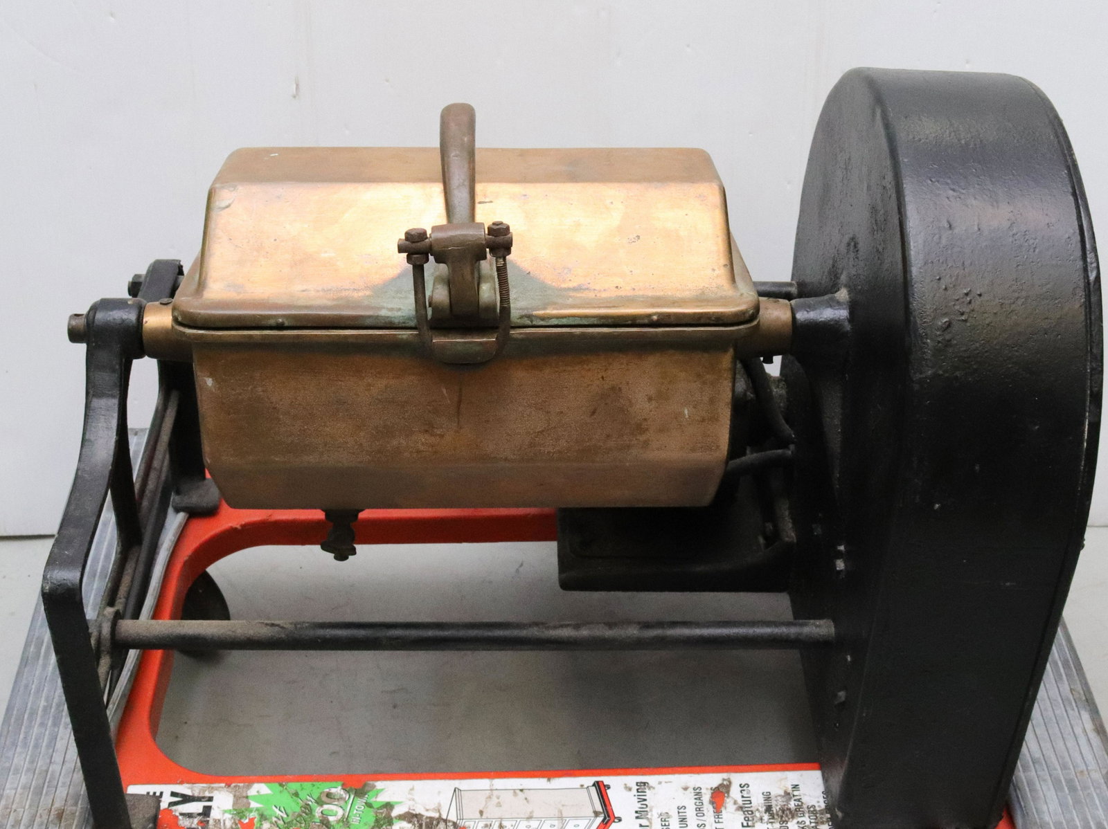 VINTAGE PRINCE ROCK POLISHER: CAST IRON AND BRASS. MRKD. PRINCE, CONCORD MFG. CO. BROOKLYN, NY ***PICK-UP ONLY ON THIS ITEM** HEAVY WEIGHT Size 23 1/2" X 15" X 16"