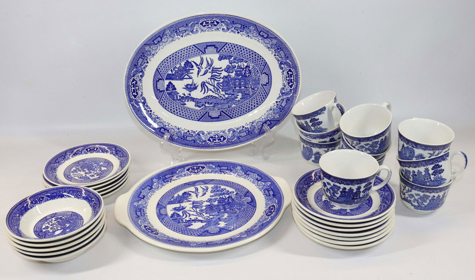 GROUP LOT OF BLUE/WHITE WILLOW WARE (1 of 1)