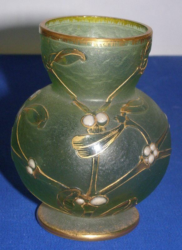 3 1/2" DAUM NANCY GREEN W/ GOLD TRIM TOOTH PICK HOL: 3 1/2" DAUM NANCY GREEN W/ GOLD TRIM TOOTH PICK HOLDER