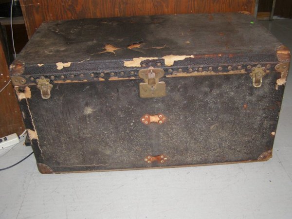 23" X 22" X 43 1/2" OLD LOUIS VUITTON TRUNKS (NEED: 23" X 22" X 43 1/2" OLD LOUIS VUITTON TRUNKS (NEEDS RESTORATIONS)