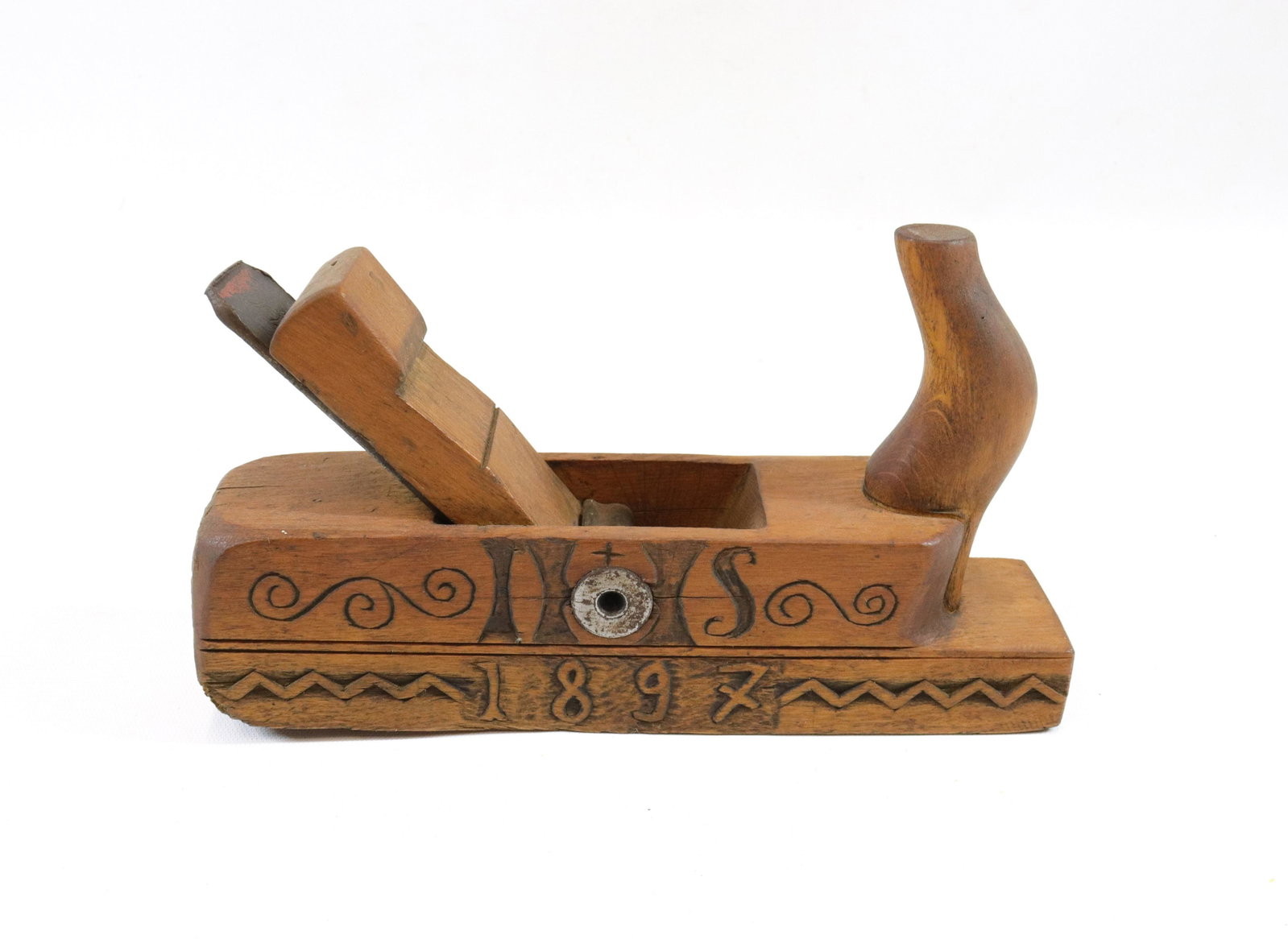 FOLK ART DESIGN WOODEN PLANE: CARVED BLOCK PLANE WITH INITIALS - DATED 1897 - CARVED SIDES SIZE: 9 1/2" X 5"