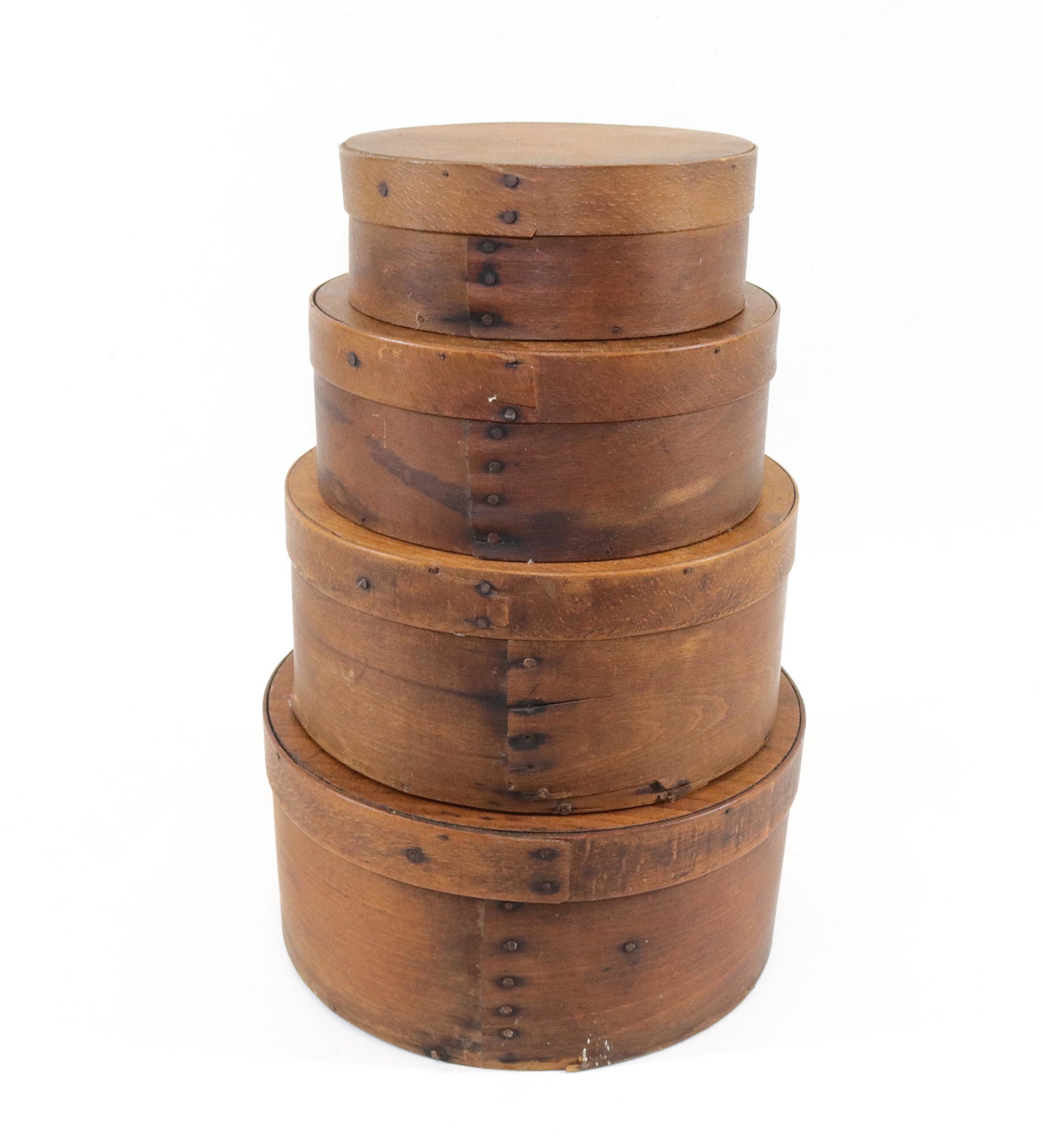 ANTIQUE SET OF GRADUATED PANTRY BOXES: (4) LIDDED BOXES IN GRADUATED SIZE SIZE: 8 3/4" - 7 3/4" - 6 3/4" - 5 3/4"