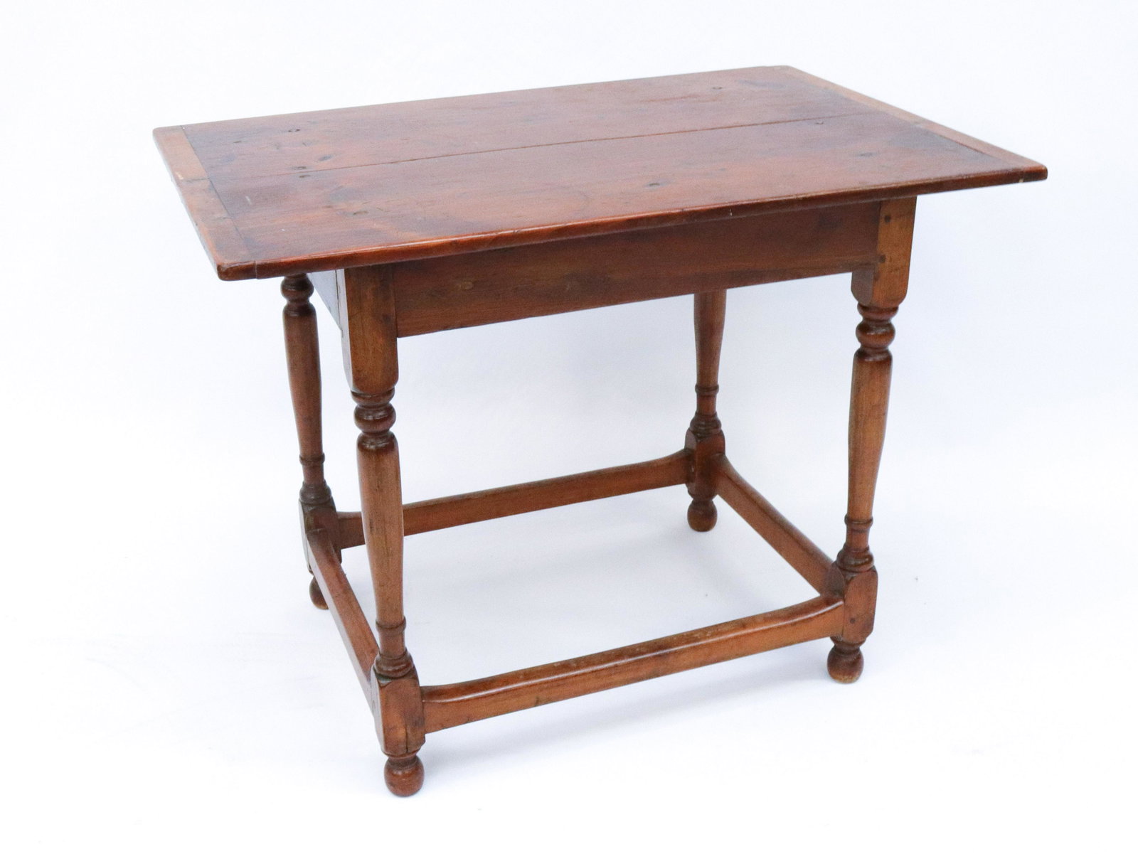 EARLY WOODEN TAVERN TABLE: TURNED LEGS WITH STRETCHER BASE AND PEGGED CONSTRUCTION - BREADBOARD STYLE TOP SIZE: 25 1/2" X 22" X 33"