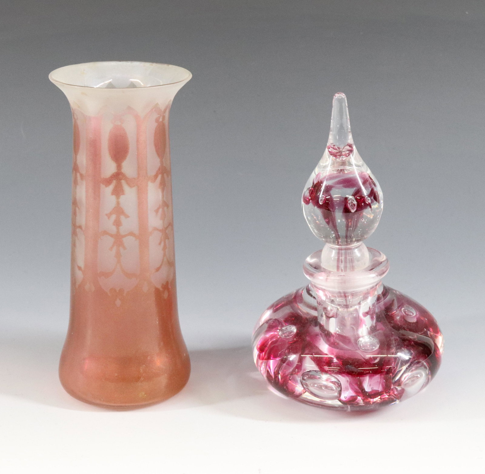 ART GLASS LOT: (2) PIECES INCLUDING - GIBSON PAPERWEIGHT PERFUME BOTTLE AND CZECH SATIN VASE WITH CRANBERRY COLORS SIZE: 5 3/4" X 4" - 6"