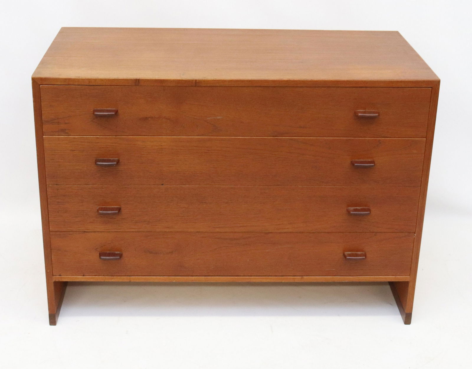 HANS WEGNER CHEST OF DRAWERS (1 of 6)