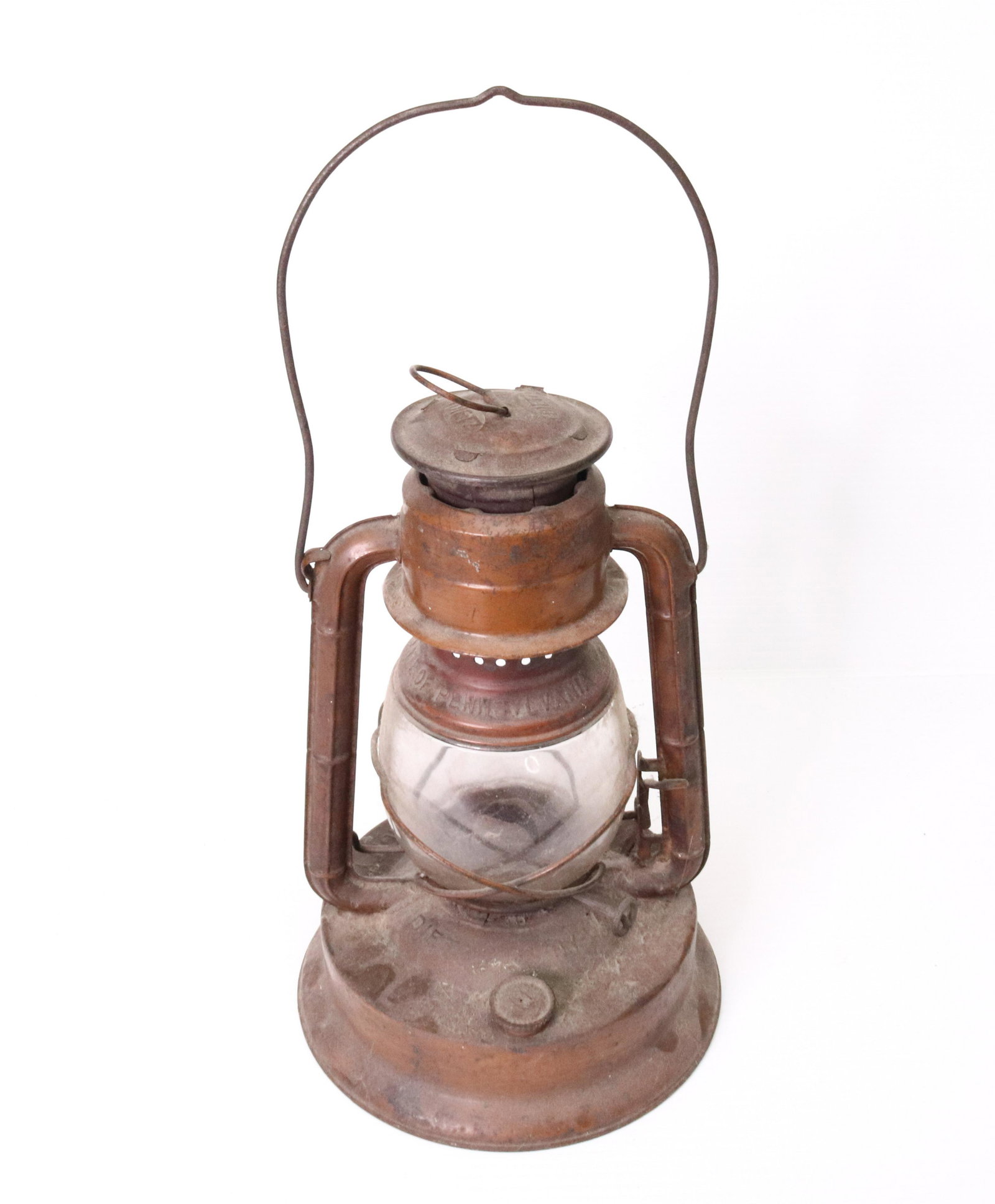 ANTIQUE COPPER TONED KEROSENE LANTERN: MARKED "THE LITTLE GIANT, STATE OF PENNSYLVANIA" - BY; DIETZ