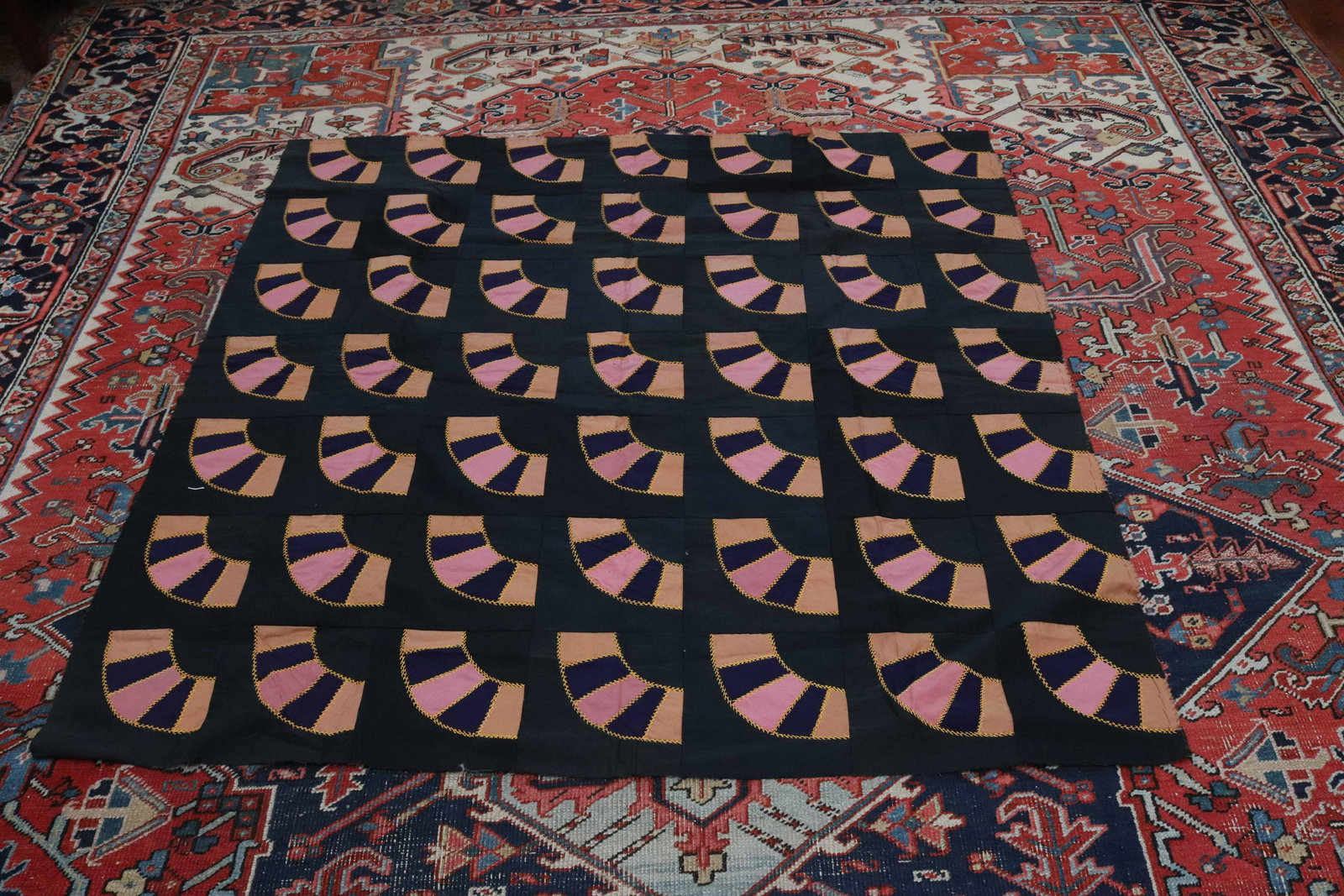 EARLY HAND STITCHED QUILT TOP: 5 BLOCK ARCHES ON BLACK BACKGROUND