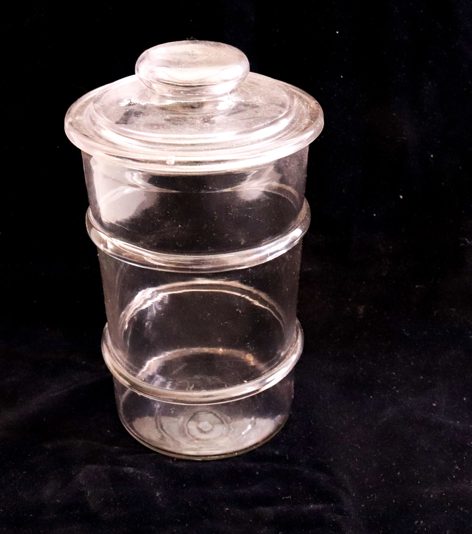 BLOWN GLASS STORAGE CONTAINER: WITH (2) APPLIED GLASS BANDS