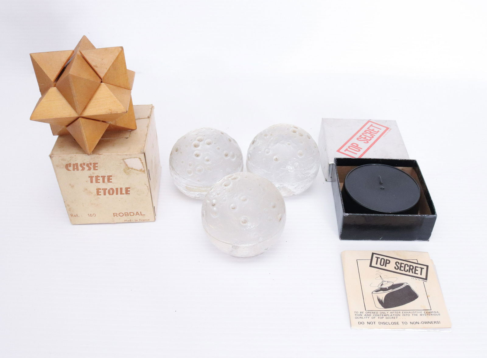 GROUP LOT OF VINTAGE SMALLS (1 of 2)