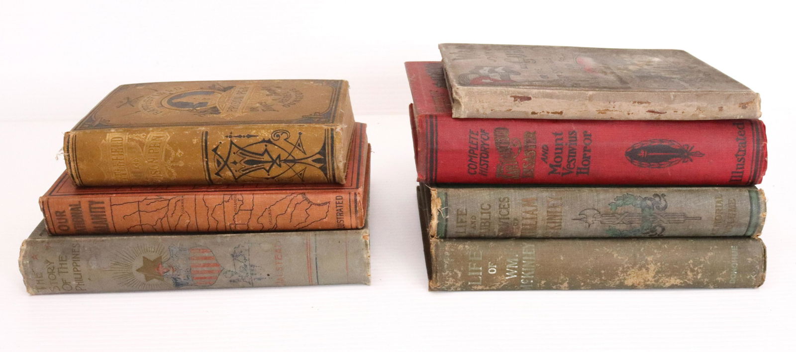 GROUP LOT OF HISTORICAL BOOKS (1 of 4)