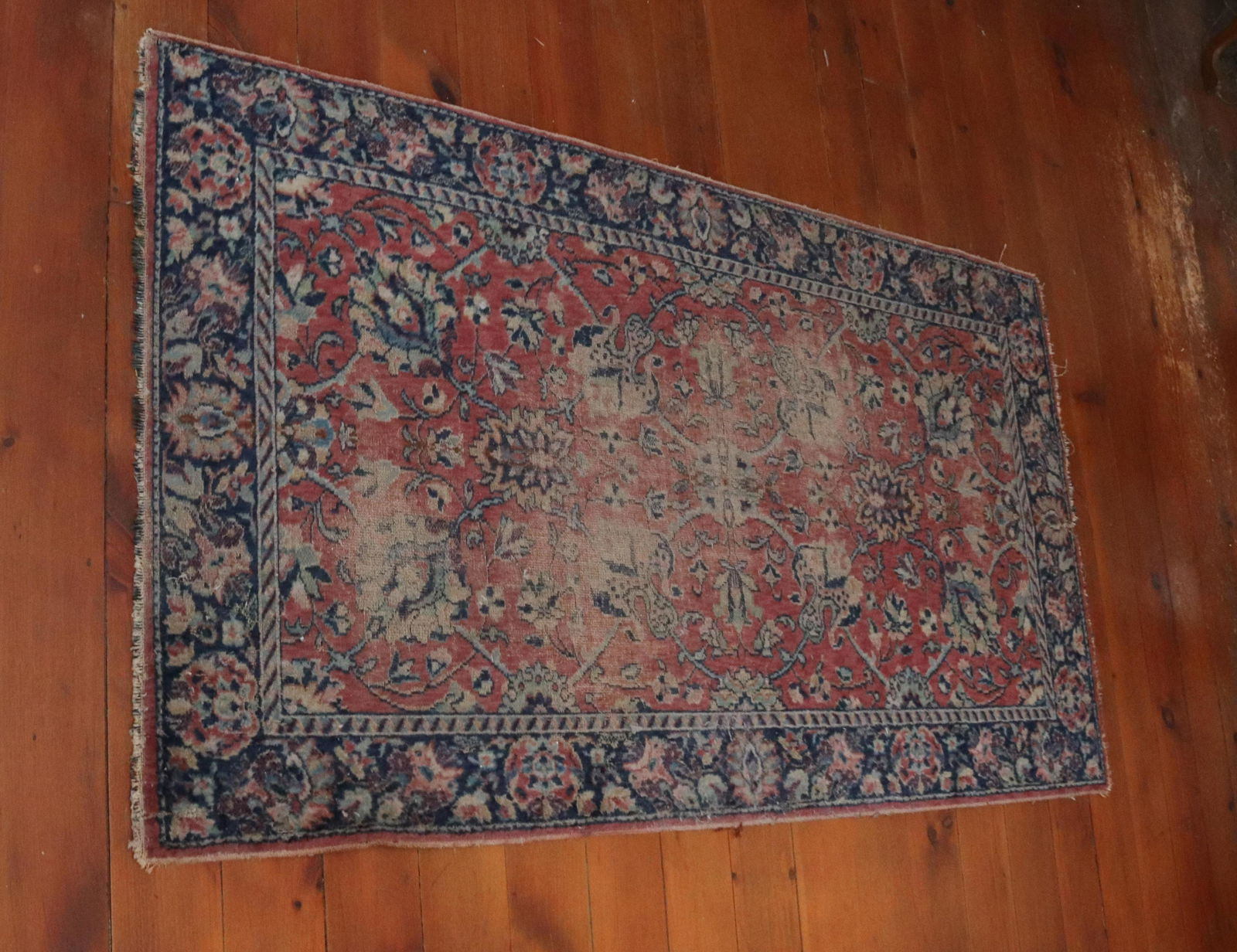 VINTAGE ORIENTAL THROW RUG (1 of 6)
