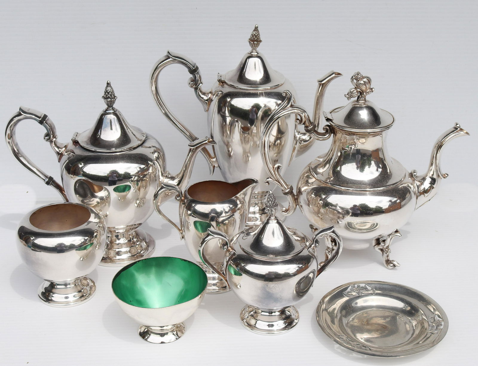 ANTIQUE SILVER PLATE LOT (1 of 2)