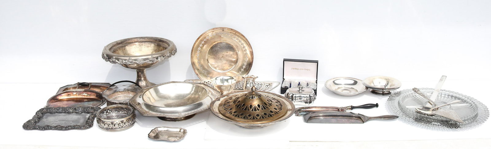 ANTIQUE SILVER PLATE LOT (1 of 3)