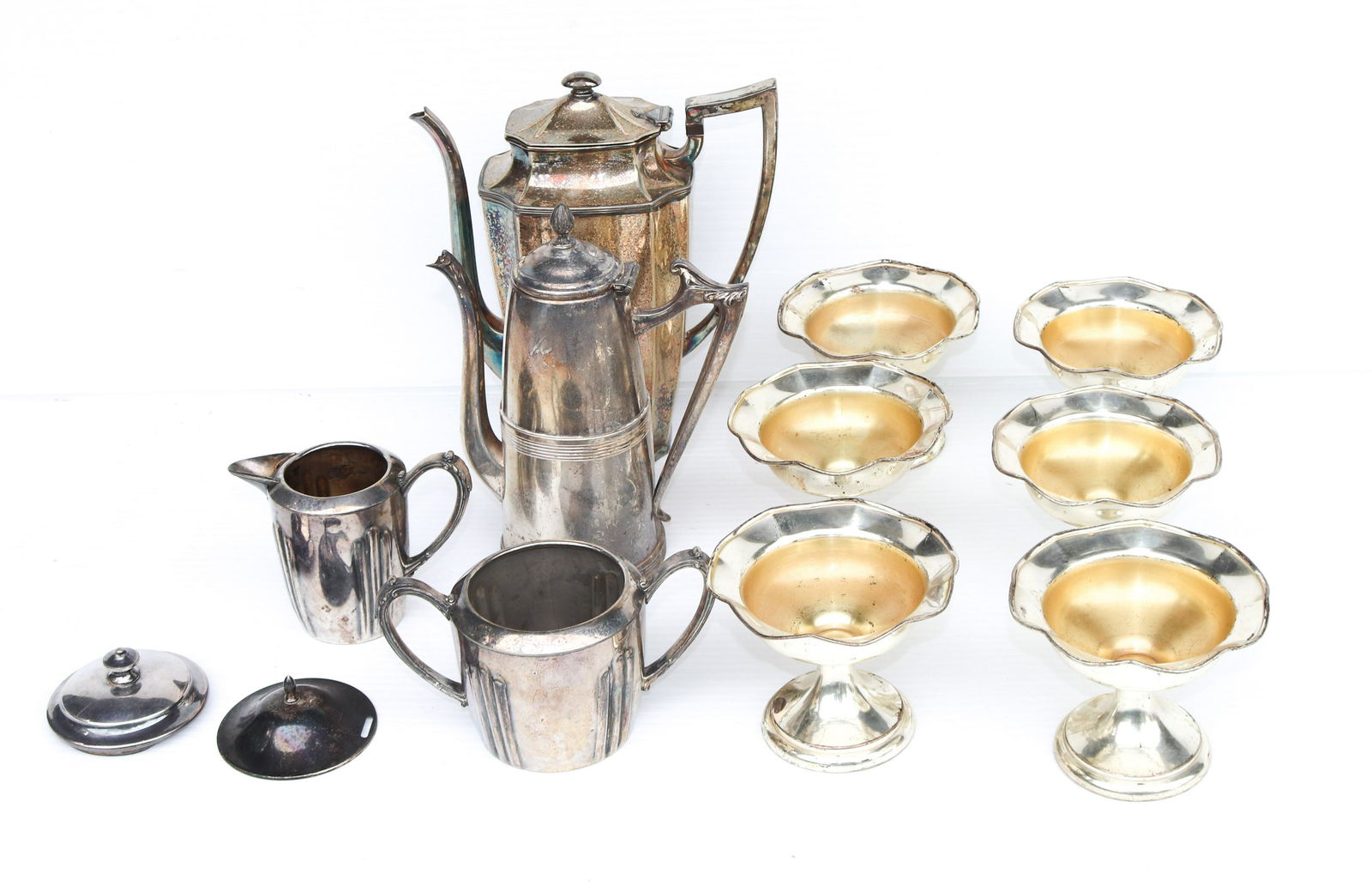 ANTIQUE SILVER PLATE LOT (1 of 1)