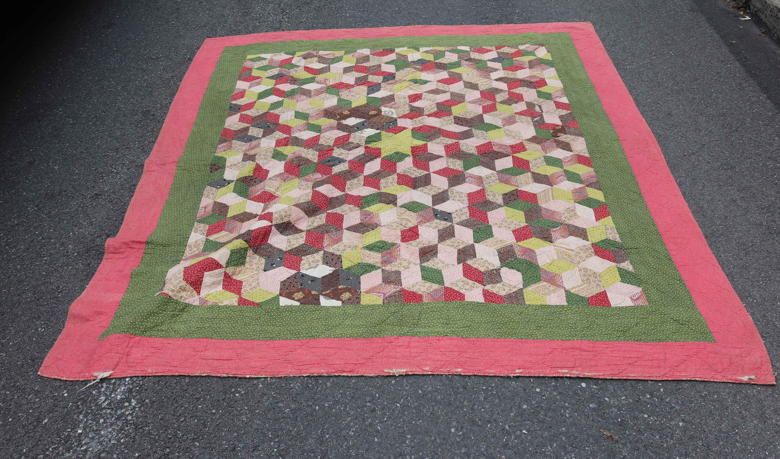 19TH CENTURY HAND STITCHED QUILT (1 of 4)